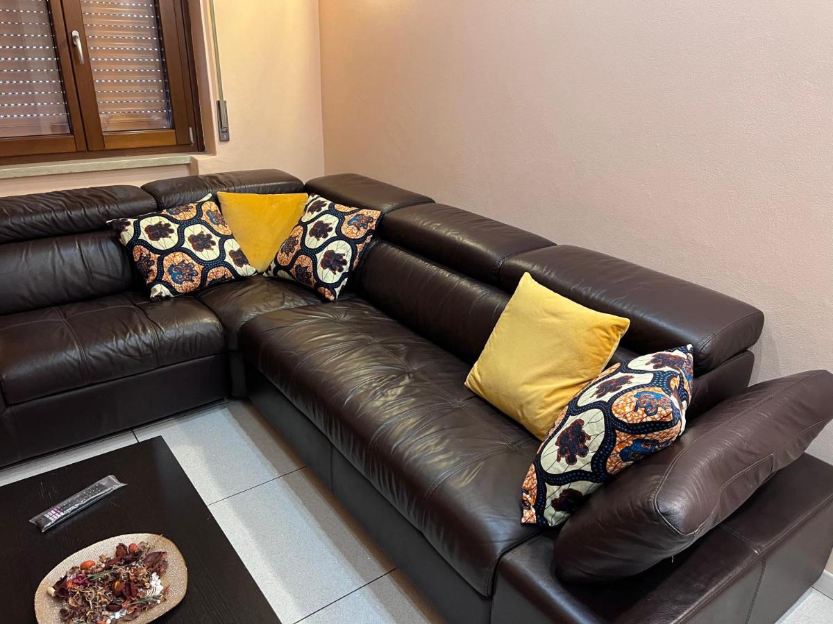 Stay In Style - Vibrant Condo In San Giovanni Lupatoto Dış mekan fotoğraf